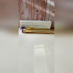 Battington BeautyBattington Powder and Contour Brush Set NIB